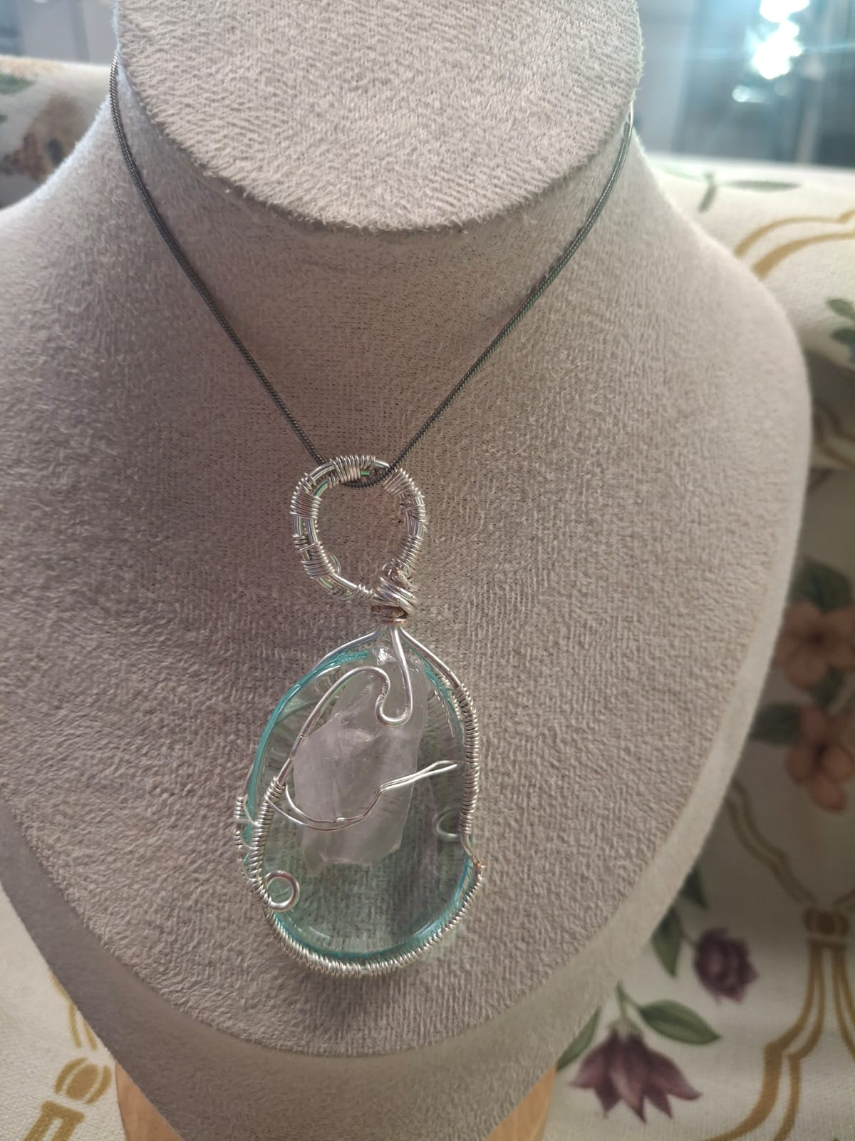 Blue Obsidian Worry Stone with Raw Clear Quartz – A Story of Release and Clarity