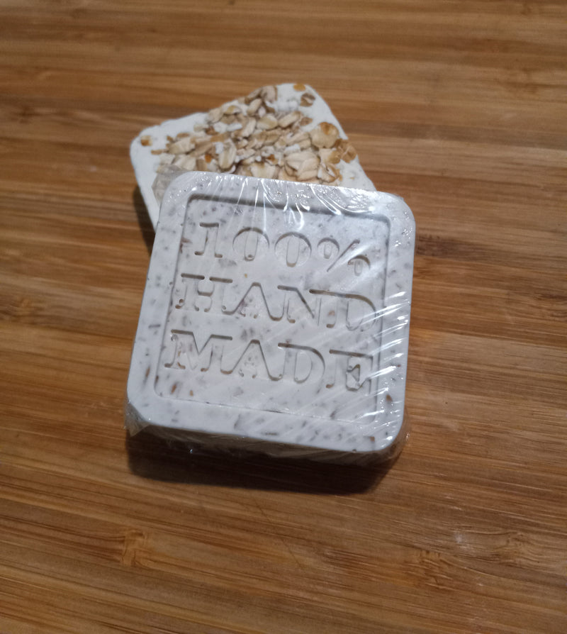 HUMIDIFYING SOAP