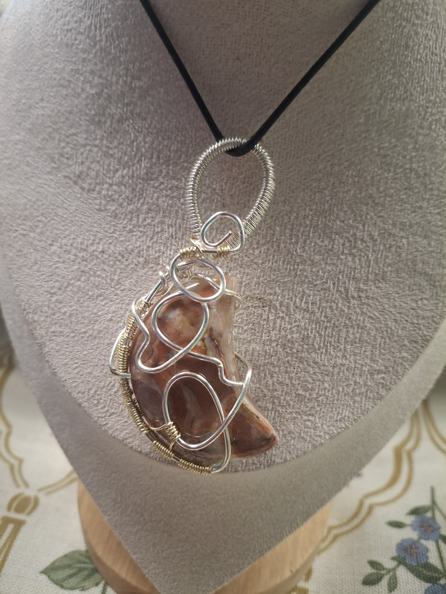 Green Onyx Crescent Pendant – A Story of Renewal and Strength