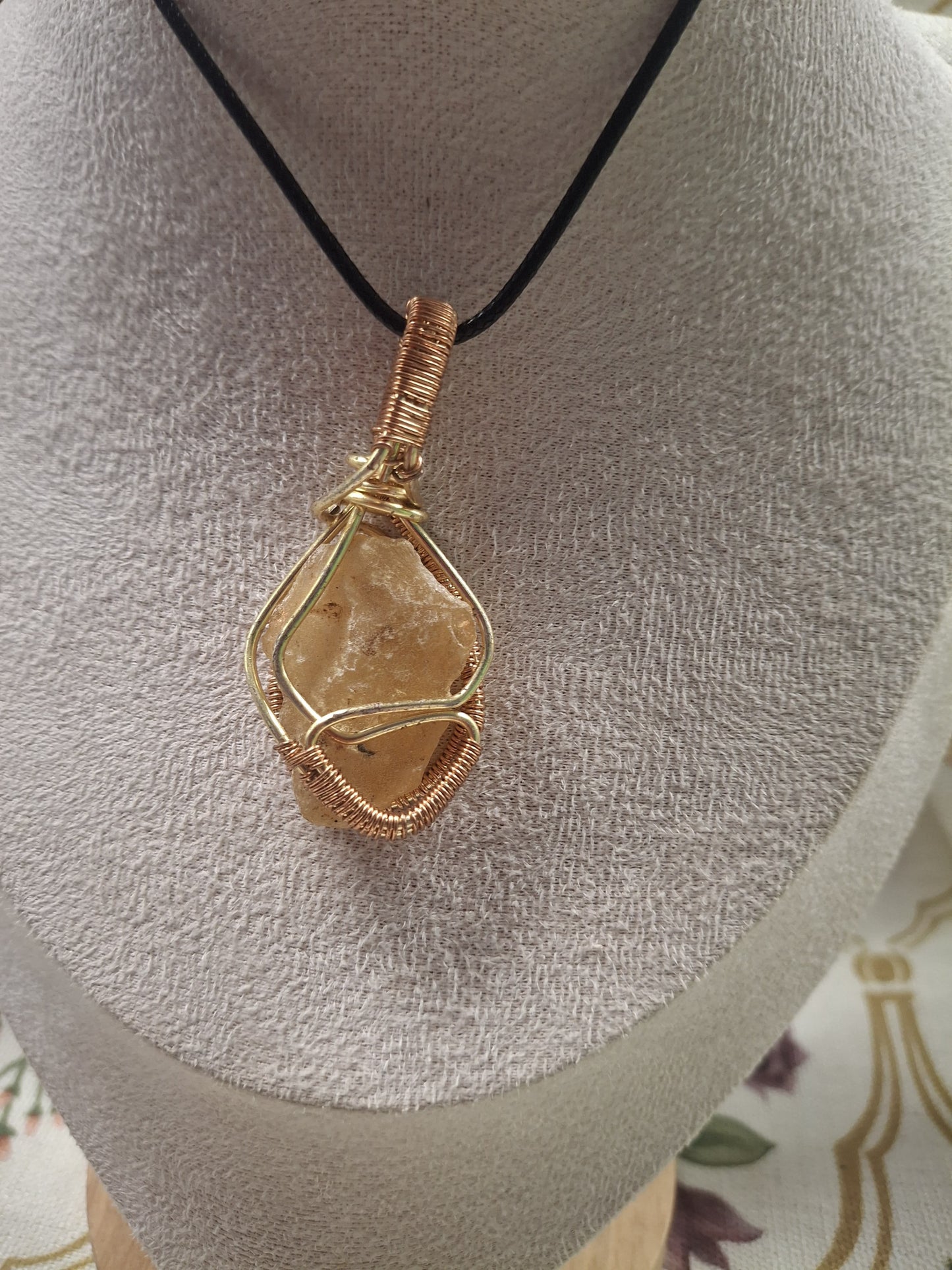 Yellow Amber with Inclusions – A Story Frozen in Time