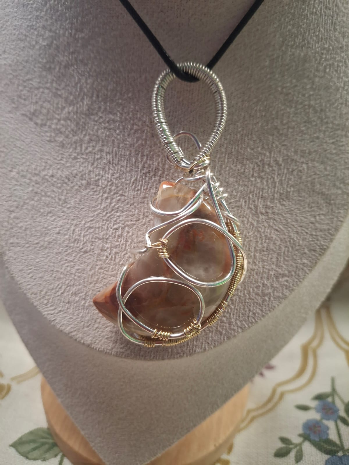 Green Onyx Crescent Pendant – A Story of Renewal and Strength